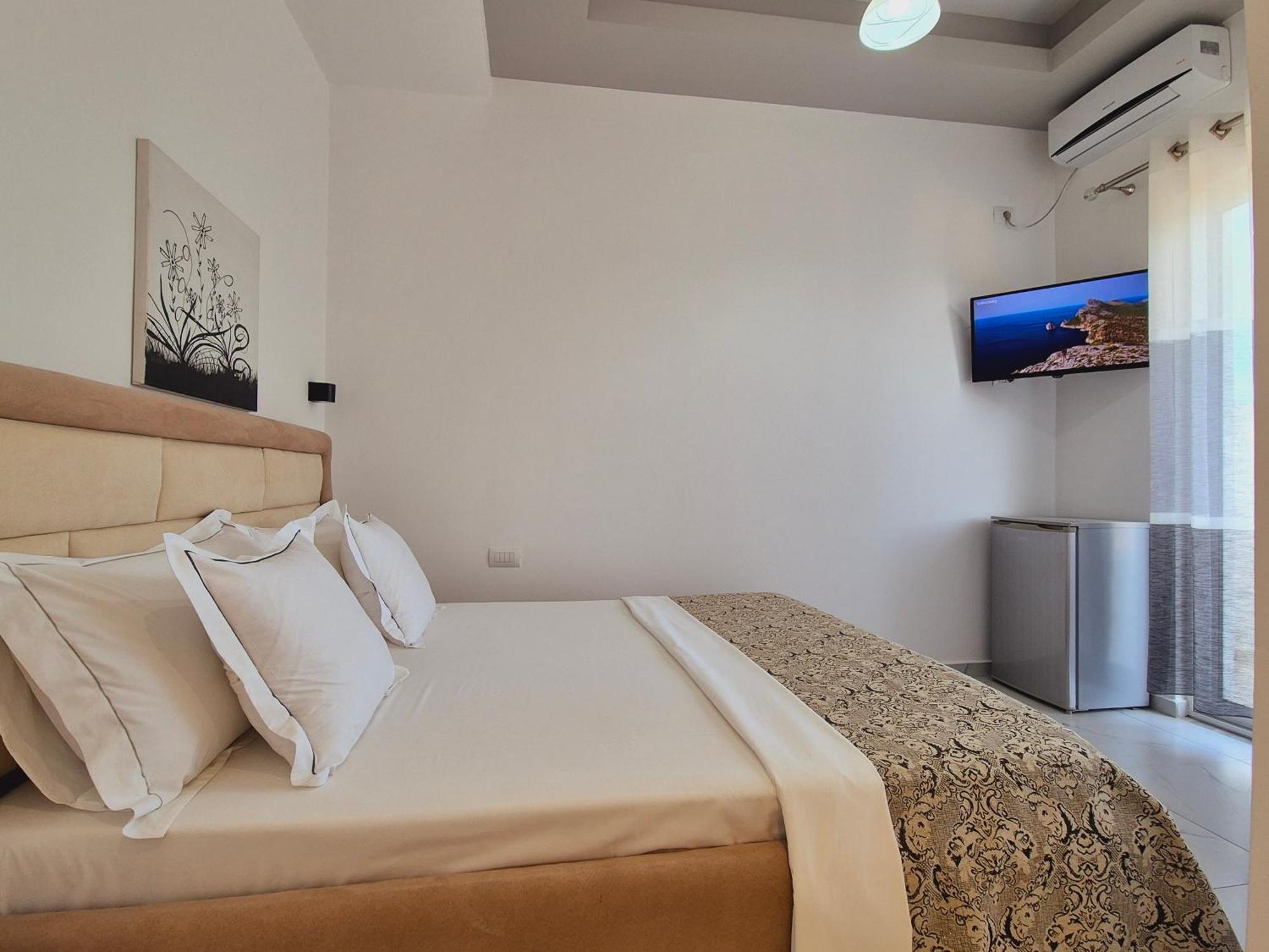 Villa Josana Sarandë Exterior foto